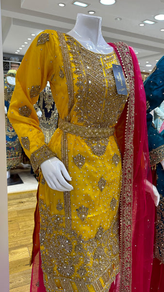 Mehndi Design Palazzo Suits 182