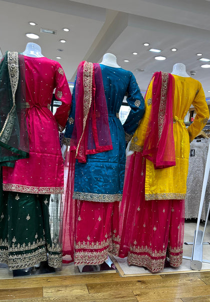 Mehndi Design Palazzo Suits 182