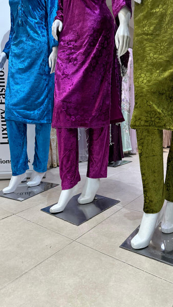 Embossed Velvet Dress GL100