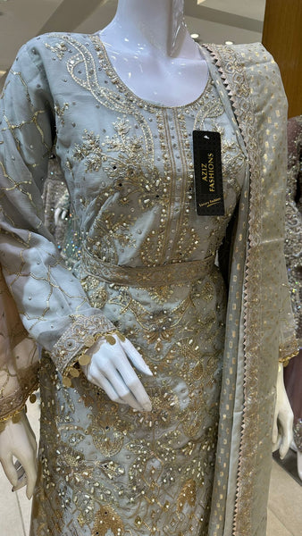 SPECIAL OFFER NEW Palazzo Suit 706