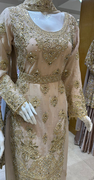 SPECIAL OFFER NEW Palazzo Suit 705